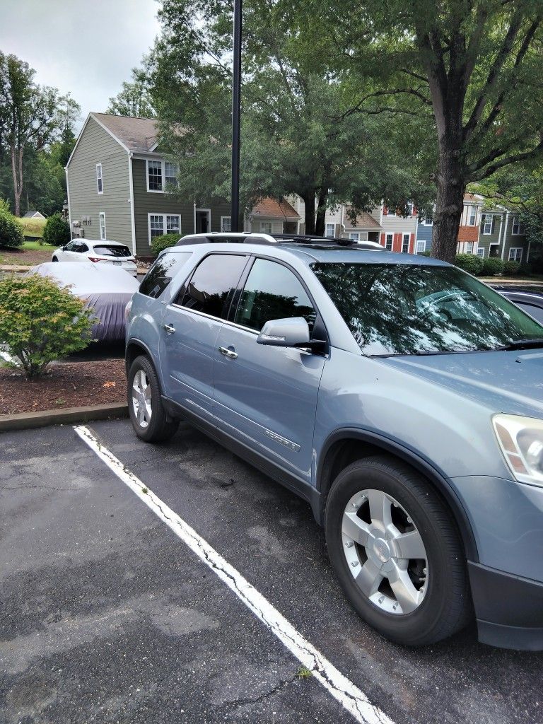 2008 GMC Acadia