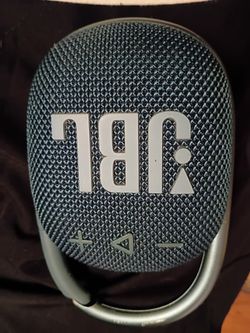 JBL Portable Speaker Clip 4