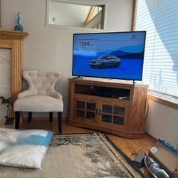 Corner TV Stand