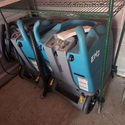 NEW TENNANT EH2 CARPET EXTRACTOR 120V