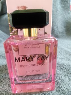 Nuevo Perfume De Mary Kay Confidently You.