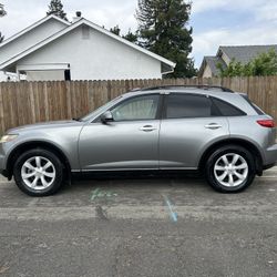 2004 Infiniti Fx35
