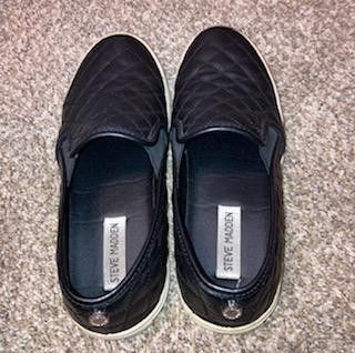 Size 9 1/2 Steve Madden Shoes