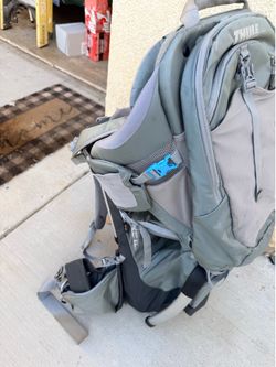 Thule baby/toddler backpack
