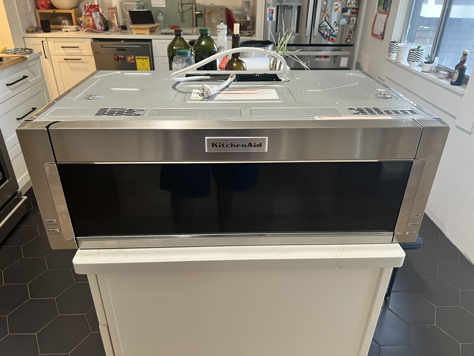 KitchenAid Low Profile Microwave Hood – Mint – $599