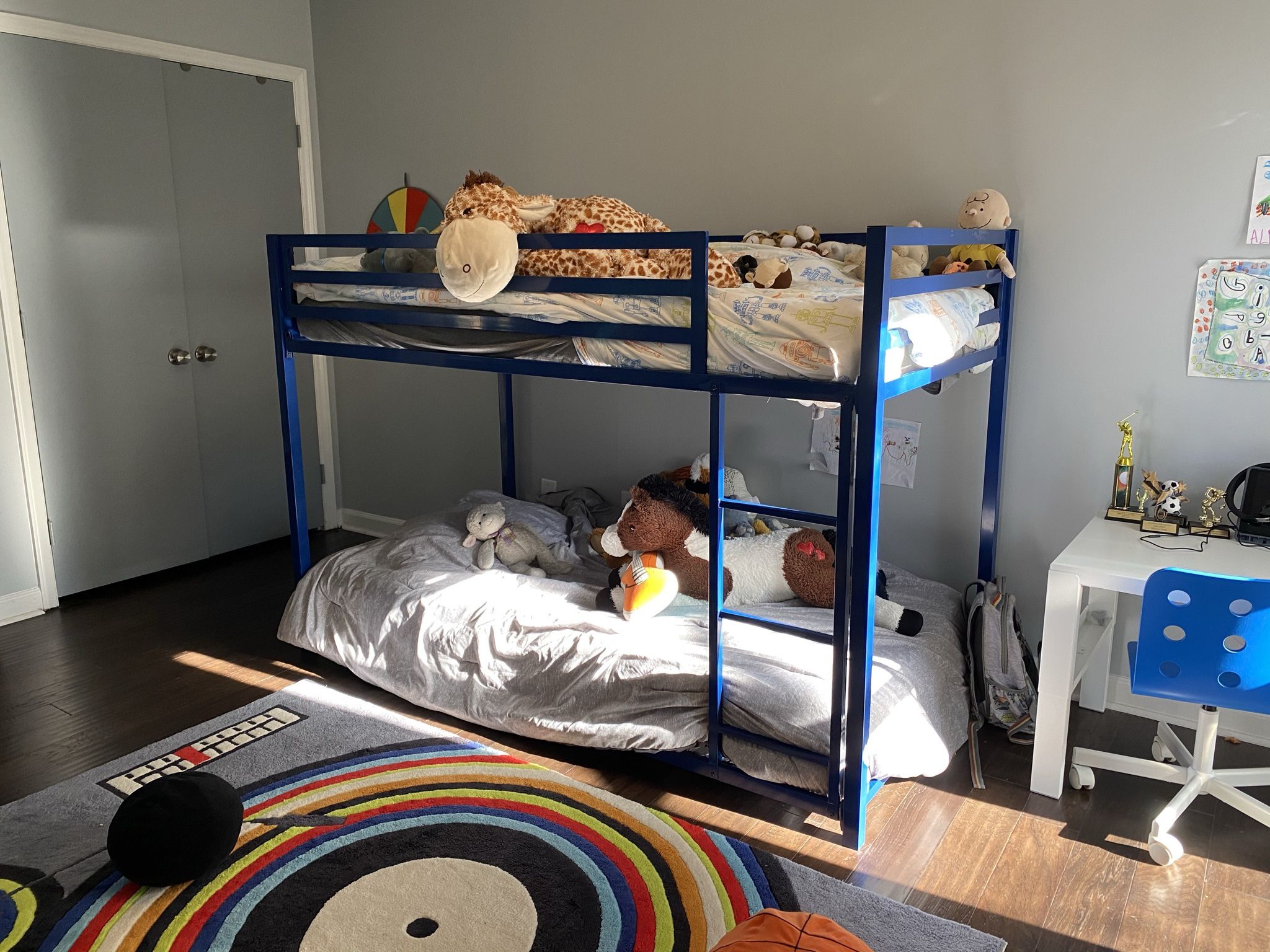 Bunk Beds Like New No Mattress