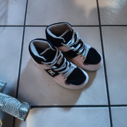 DC Skate Shoes