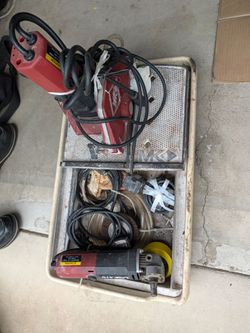 MK Diamond tile saw