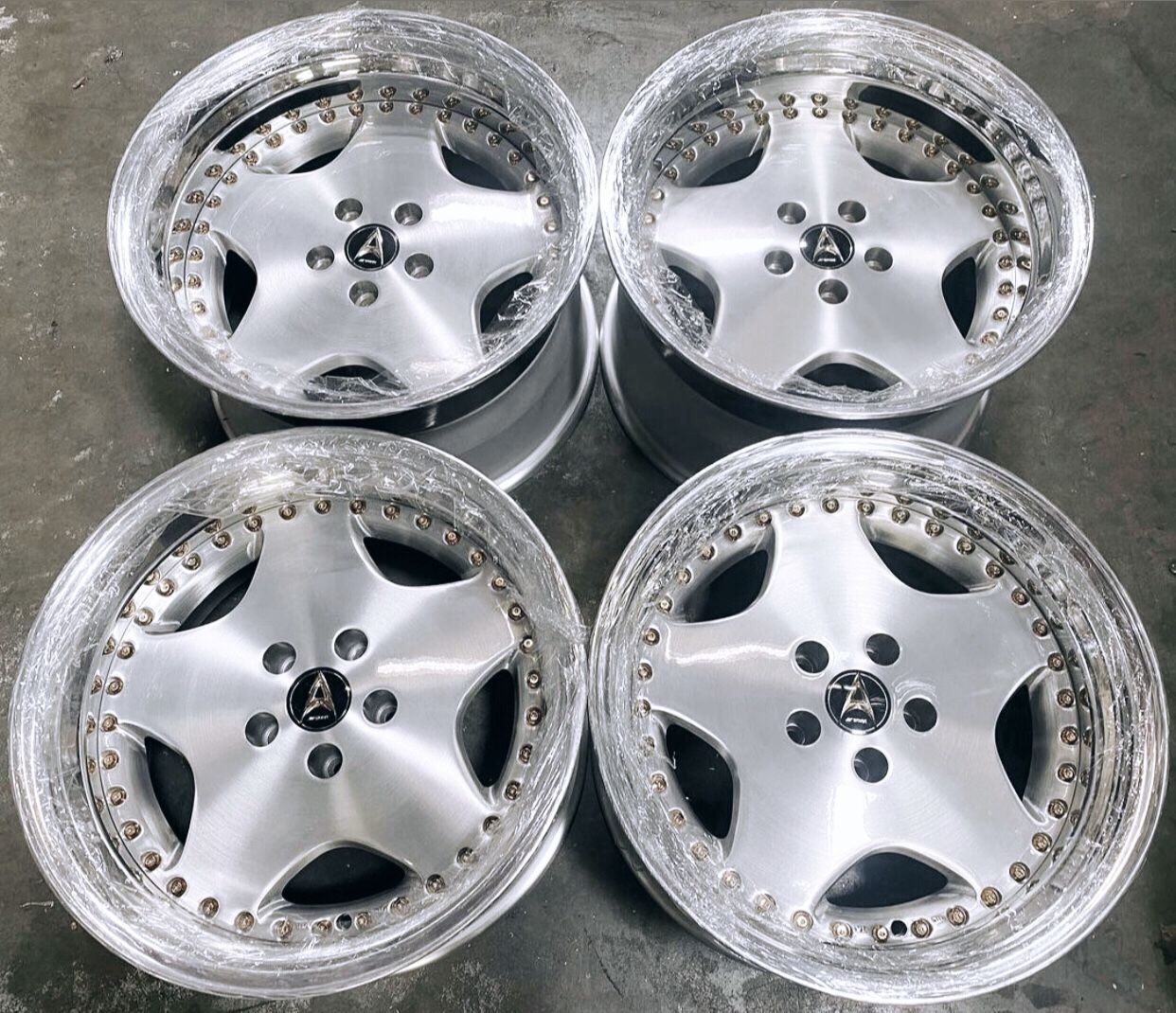 Work Ryver Touring W/Tires