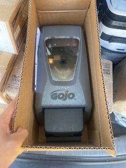 GOJO Soap Dispenser with soap