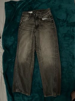 Zara Men’s Baggy Jeans
