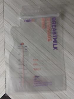 Free breastmilk storage bags