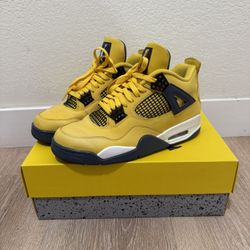 Jordan 4 Retro Lightning 