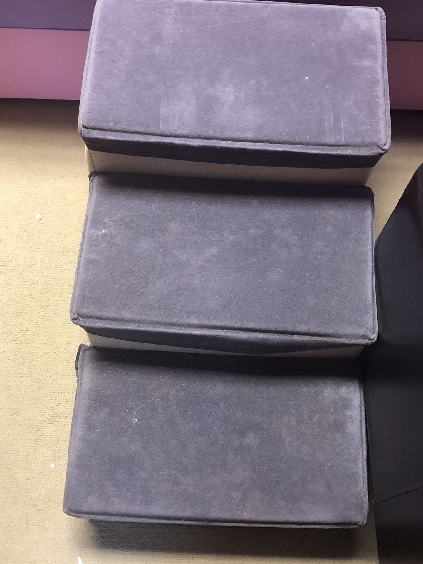 Dog/Cat Stairs For High Bed.