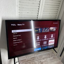 TCL 32” TV 
