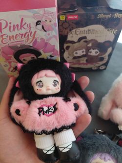 Nommi plush keychain