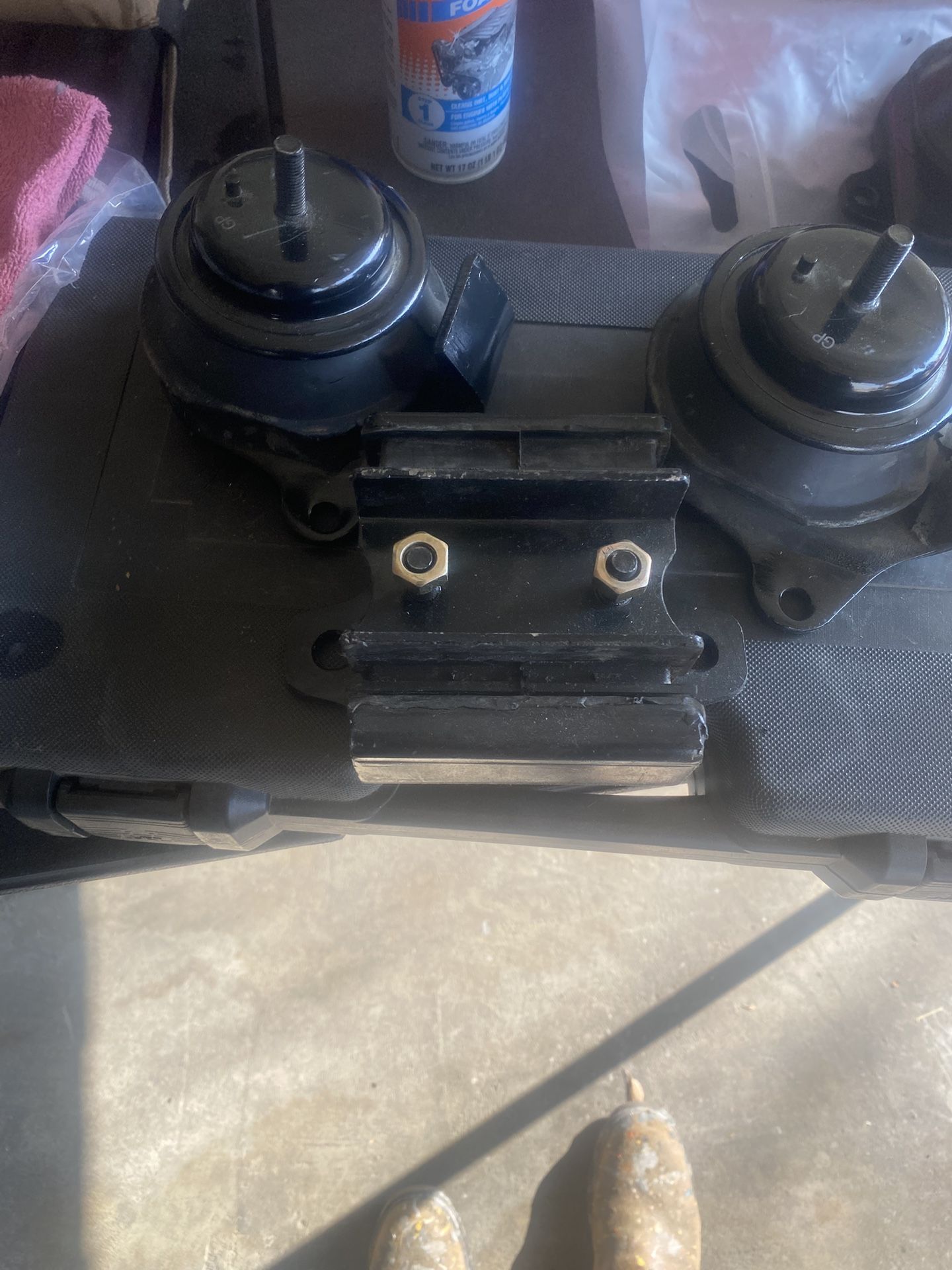 Nissan Hardbody 3.0 V6 Motor Mounts