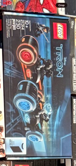 TRON IDEAS: TRON LEGACY LIGHTCYCLES (sealed)