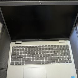Dell Latitude 5540 Laptop 