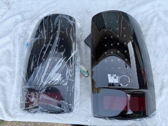 00-06 Chevy Tahoe Yukon Smoke Black LED Tail Lights