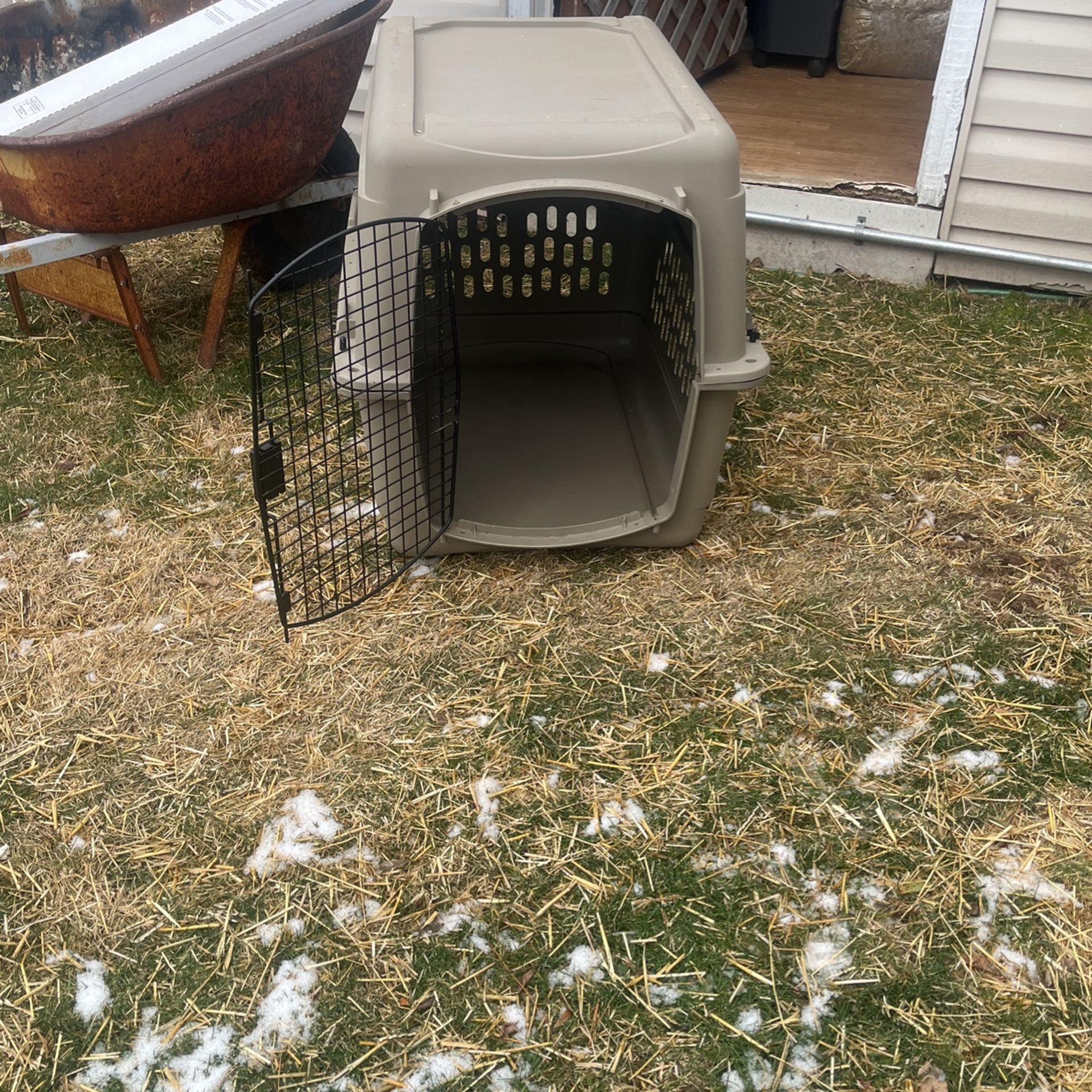 Dog kennel