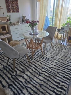 Area rug