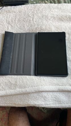Samsung Galaxy Tab S6 Lite 10.4” — 64GB