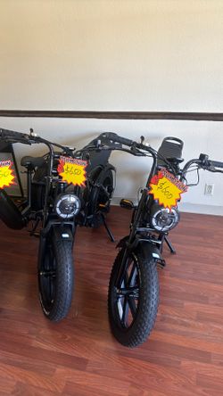 Open box moped style Ebike fully assembled