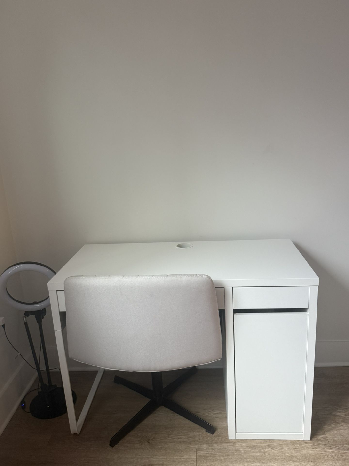 Office Desk & Chair
