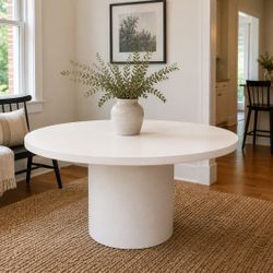 Beautiful Dining Table! 