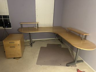 Corner Desk