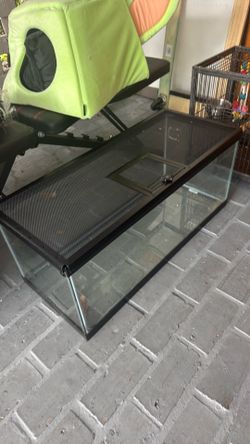 20 gallon used aquarium tank