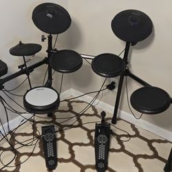 Simmons SD200 Electric Drum Set