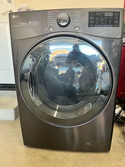 LG Electric Dryer