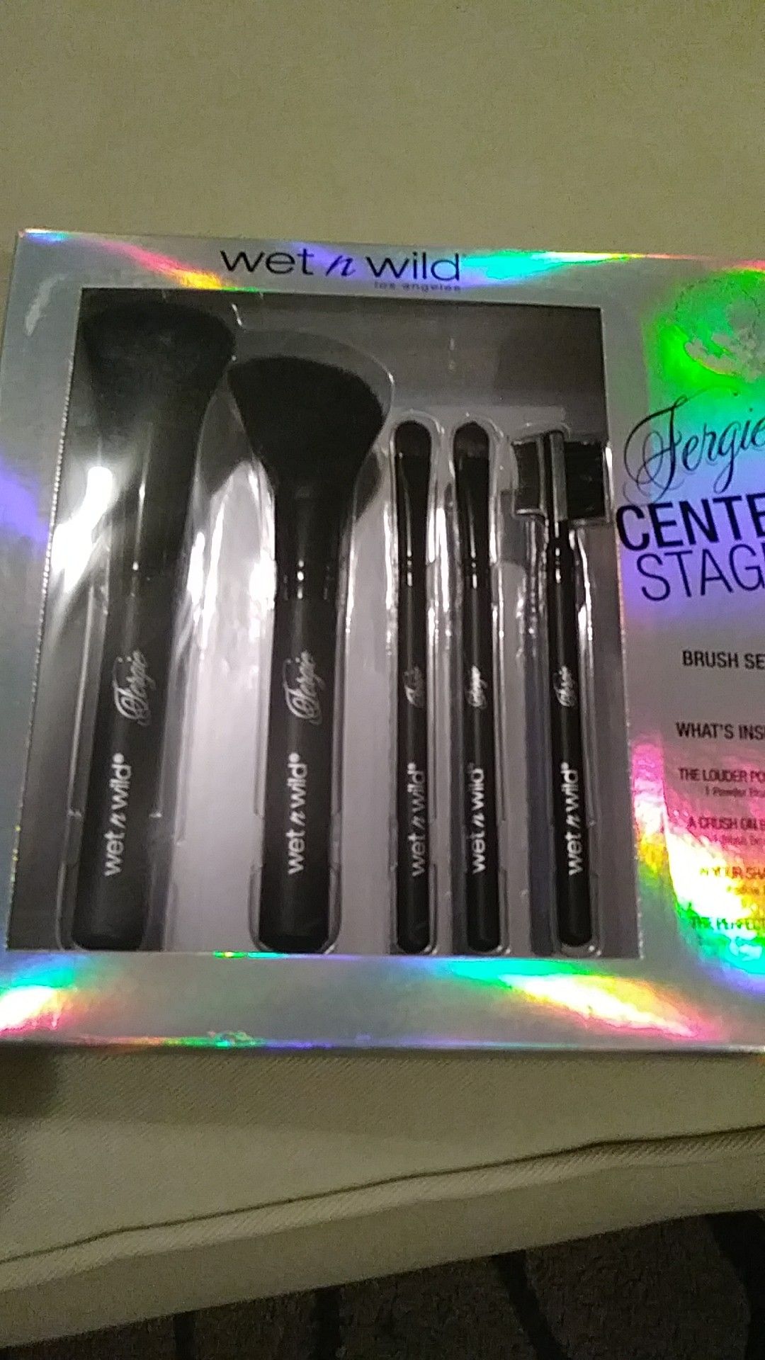 Fergie CENTER STAGE Makeup Brush Set