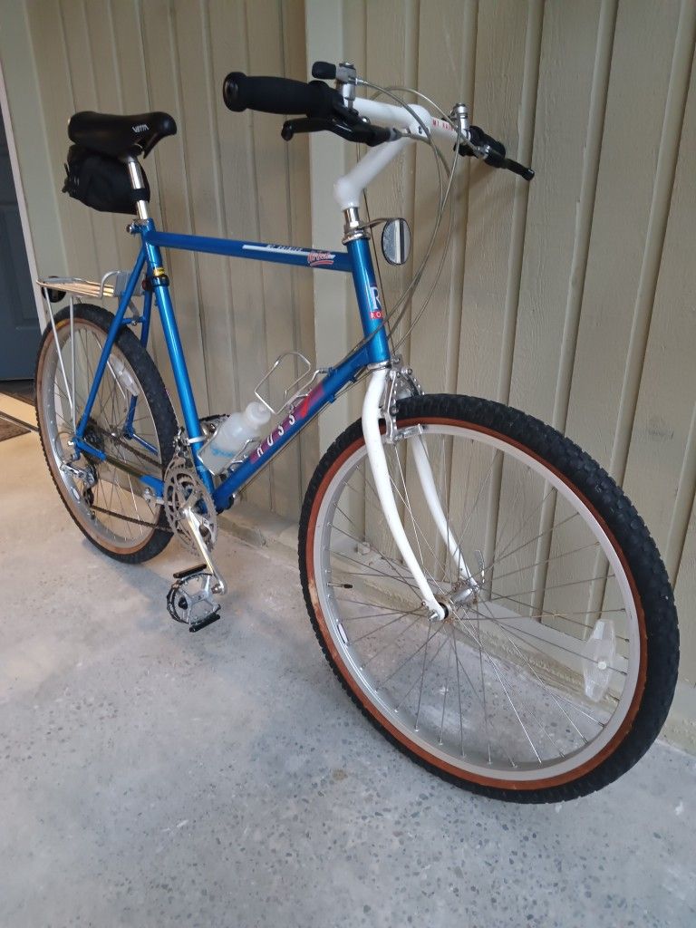 86' Ross Mt Rainier Hi Tech 23 " Large
