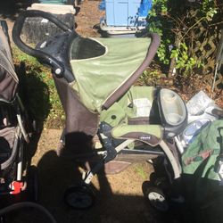 Nice baby stroller only $35 firm