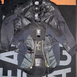 Alpinestars - Tech Air Race  Medium Airbag /  Specter Jacket 42 