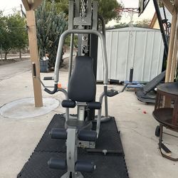 Life Fitness G4 Home Gym 