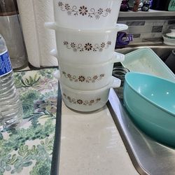 4 Vintage Pyr-o-rey Dynaware White Milk Glass Small Casserole Dish Brown Daisy