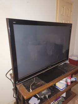 Two 50 Inch Plasma PANASONIC TV