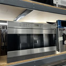 Wolf Stainless Steel 24” Microwave Drawer 