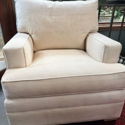 Thomasville Chair - Cream, Excellent Condition