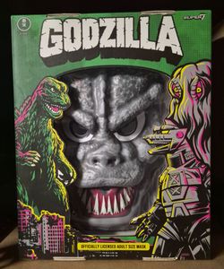 Super 7 Godzilla Toho mask grey