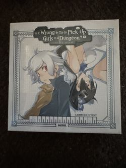 Is It Wrong To Try To Pick Up Girls in A Dungeon Season 1 Premium Edition