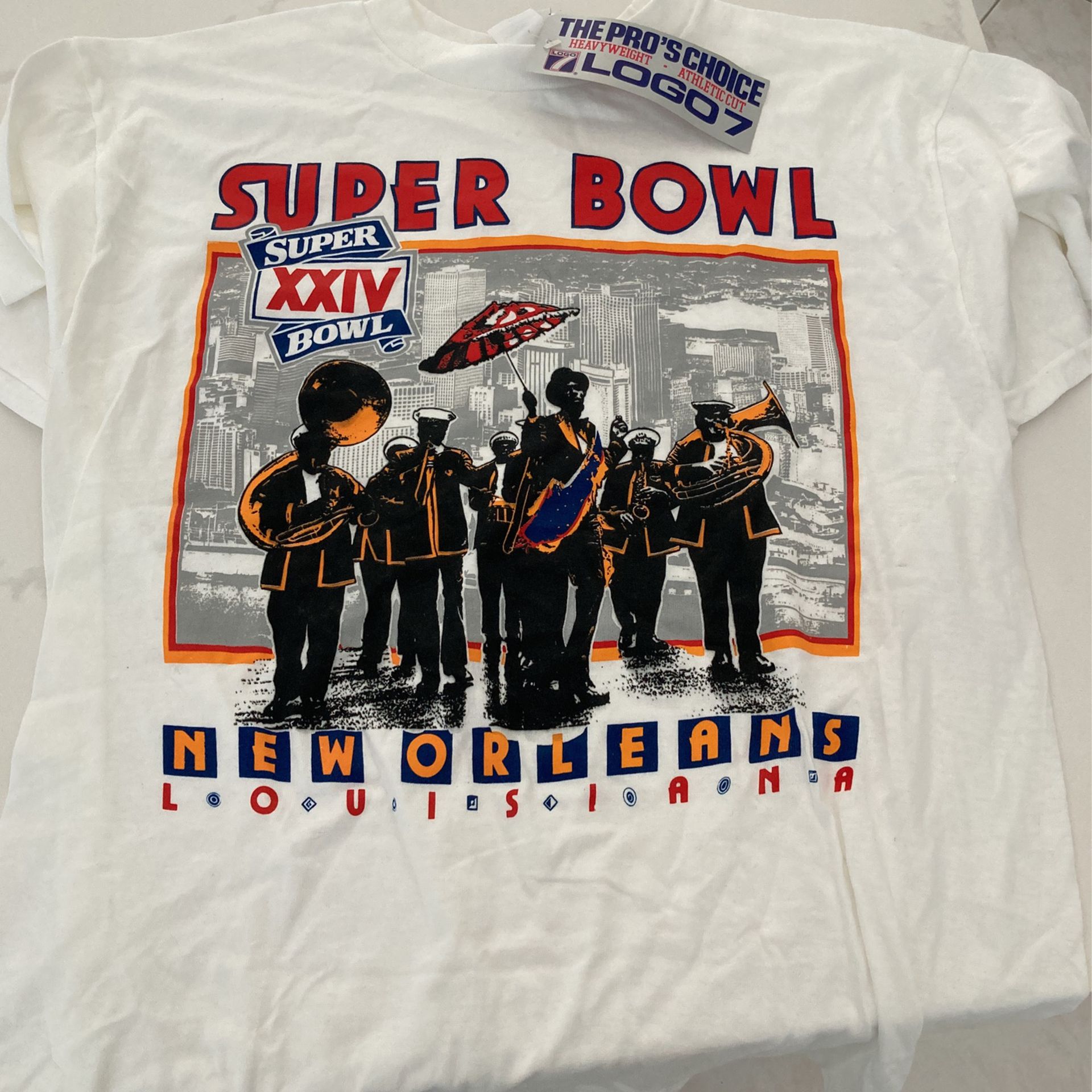 NFL Football NEW Collectible Sports Shirt.  New Orleans Super Bowl XIV BOWL Tee.  Size Large. Tag Still On!