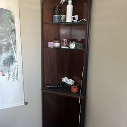 Drexel Heritage - Dark Wood Asian Corner Shelf 