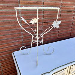 White Metal Plant Stand 