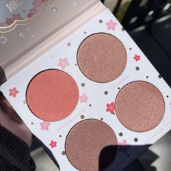 Beauty Bakerie Palette Never Used Retails For $38 At Ulta Beauty 