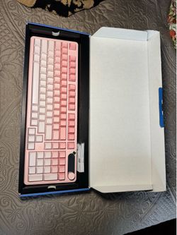Magegee wireless gaming keyboard